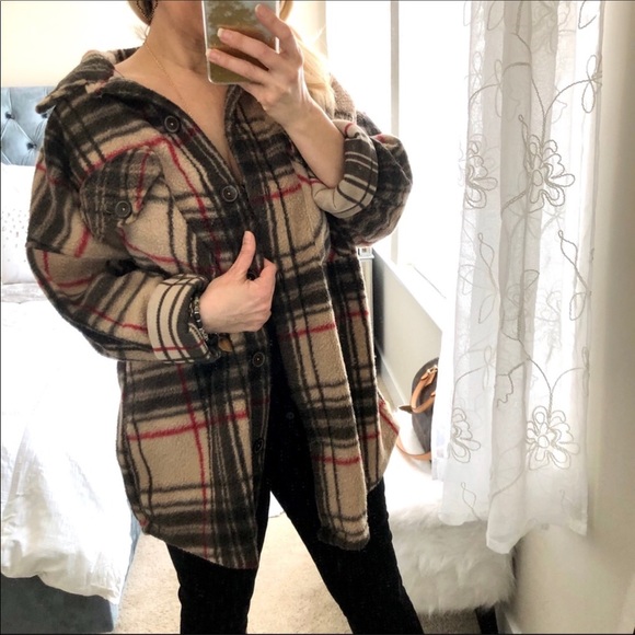 Taupe Plaid Boxy Oversized Fleece Shirt Jacket - Picture 5 of 5